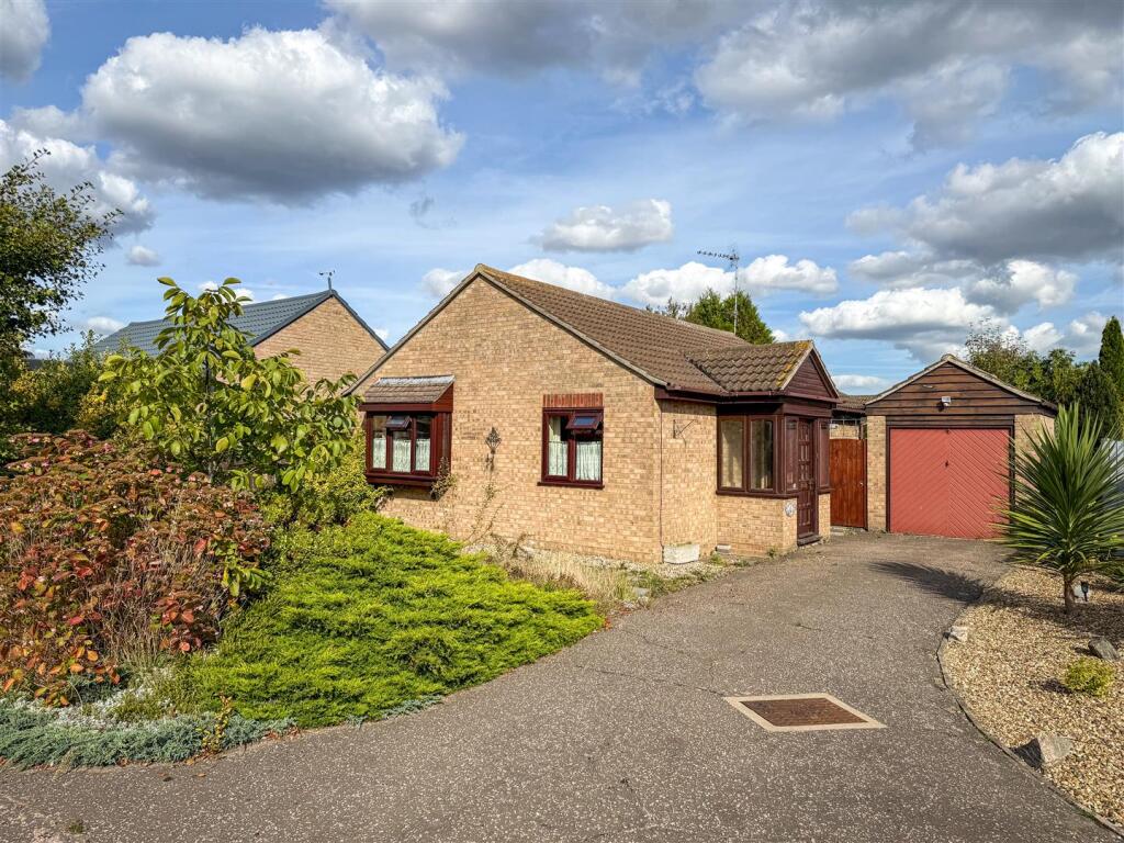 Main image of property: Stoke Ash Close, Clacton-On-Sea, Essex