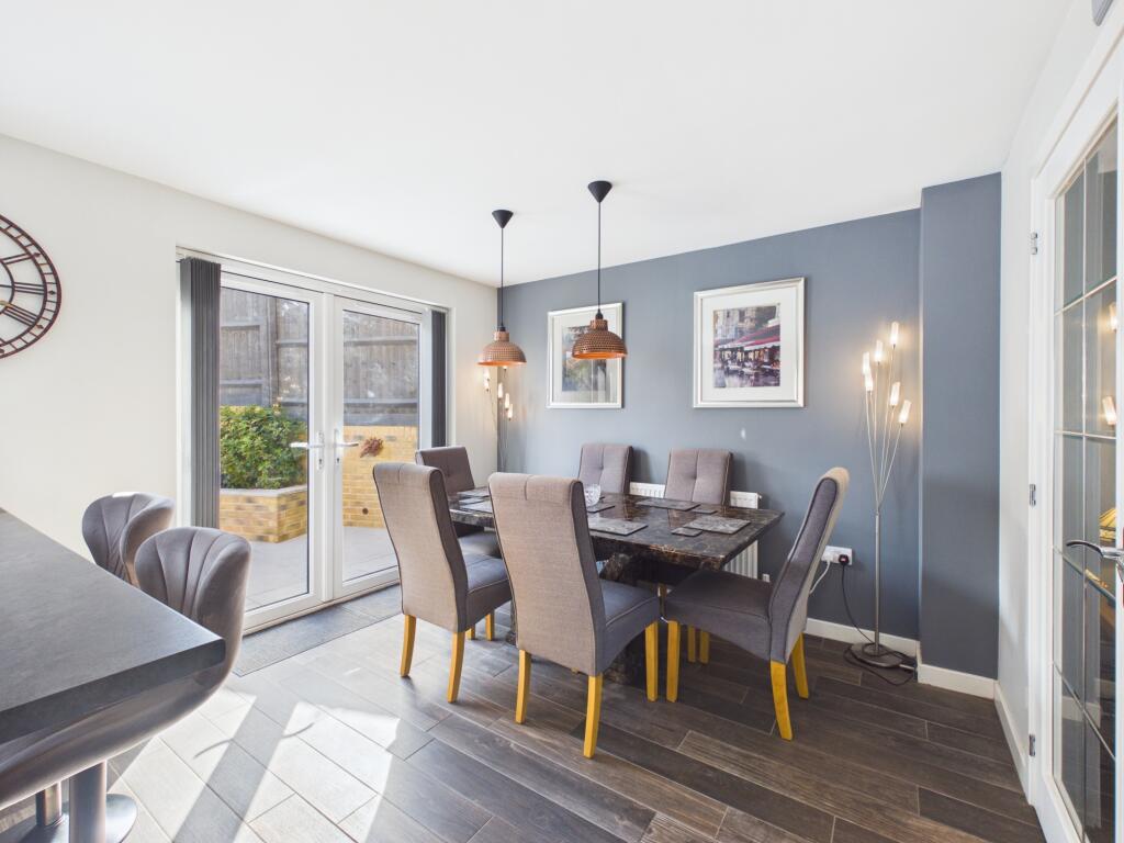 House in Taunton - View 4