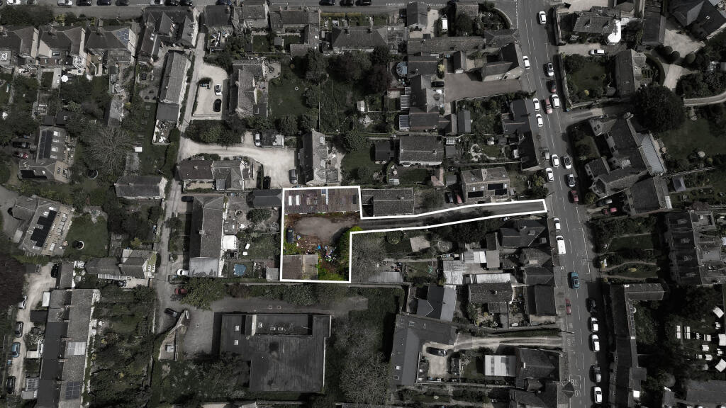 Main image of property: High Street, Eynsham, Oxfordshire