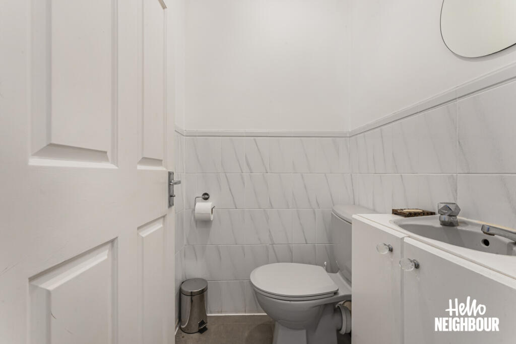 2 bedroom maisonette for rent