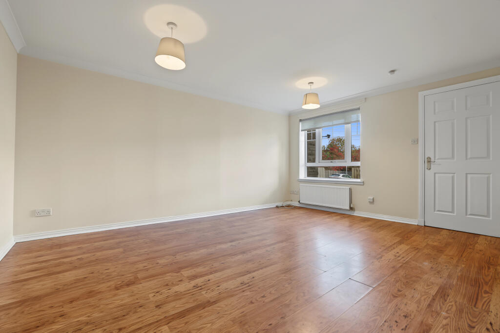 Apartment in Motherwell - View 5