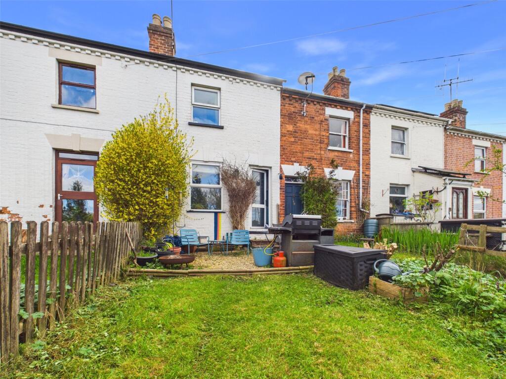 Main image of property: Bath Road, Stroud, Gloucestershire, GL5