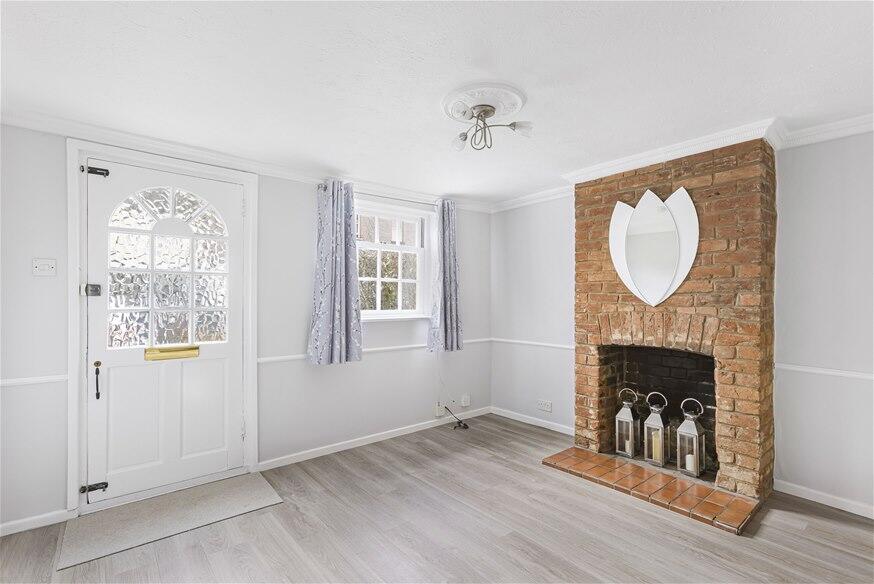 Cravells Road, Harpenden, AL5 photo 2