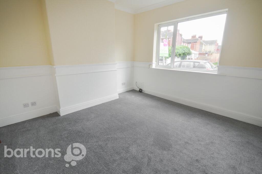 Edna Street, Bolton-Upon-Dearne, S63 photo 3