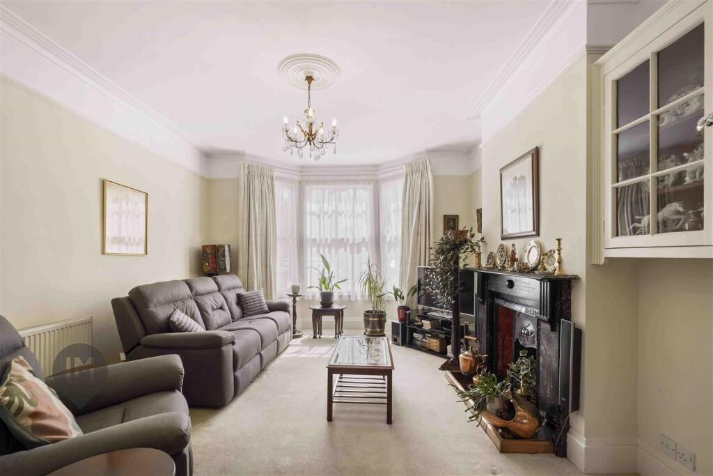 Wimbledon Park Road, London photo 3