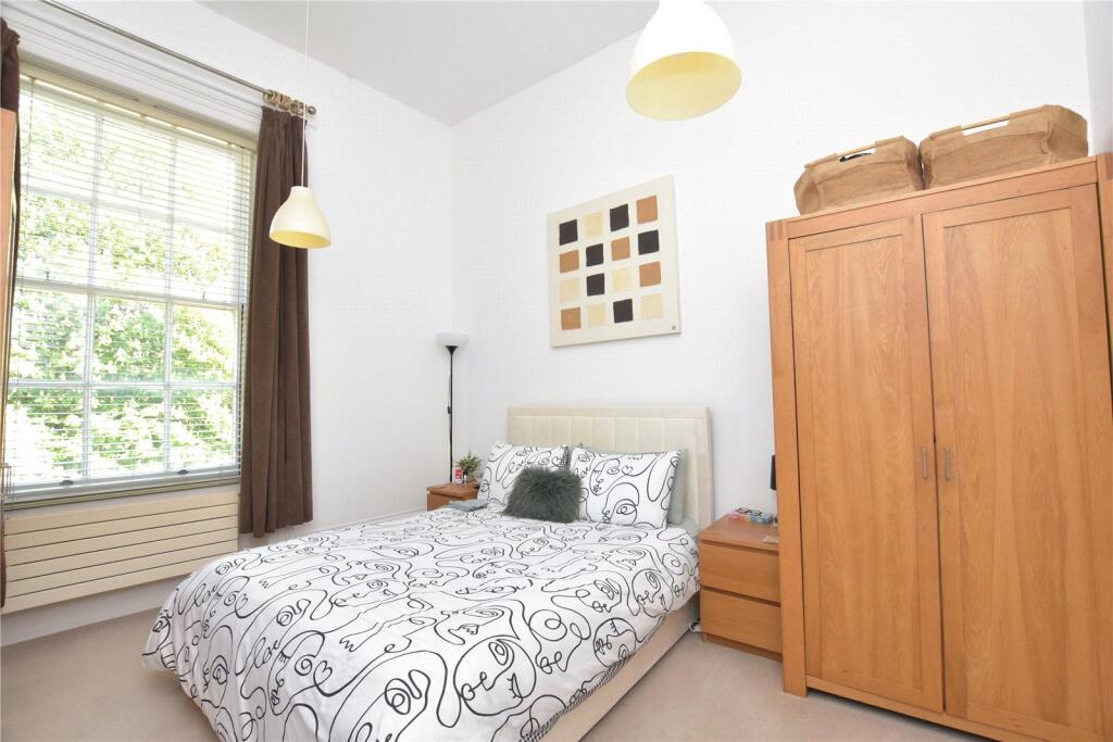 Apartment in Leeds, Headingley Hill, Headingley - View 5