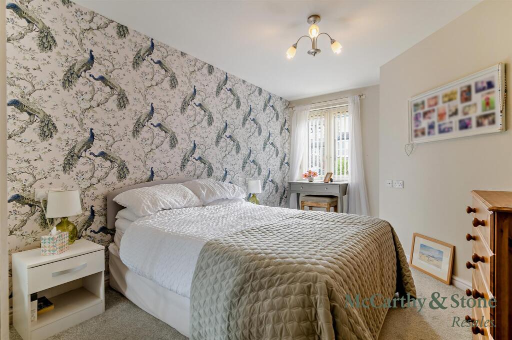 Apartment in Bristol - More
