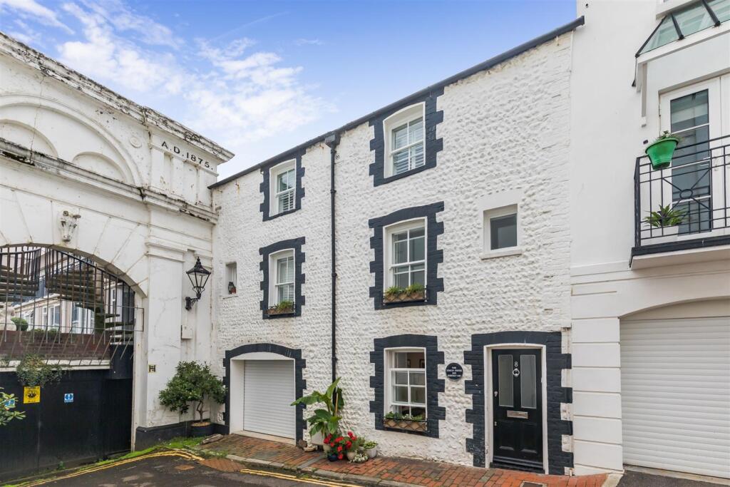 Main image of property: Norfolk Buildings, Brighton