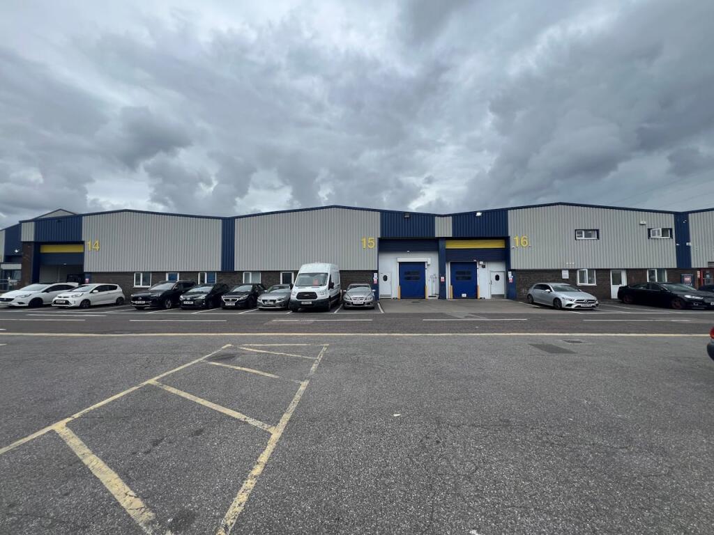 Main image of property: Chilled Facility, Unit 14-16 St Andrews Trading Estate, Avonmouth, BS11 9YE