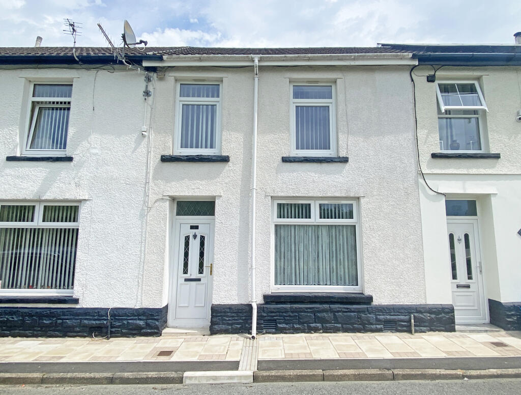 Main image of property: Bontnewydd Terrace, Trelewis, CF46 6AF
