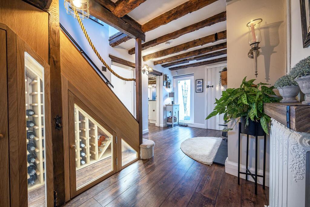 House in Solihull, West Midlands - View 5