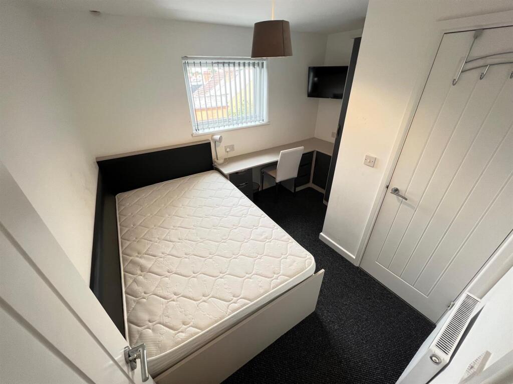 House in Coventry - View 5