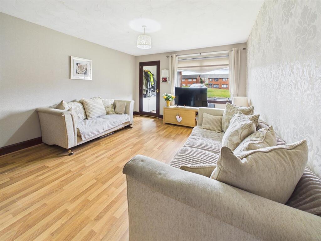 Maukinfauld Court, Glasgow photo 4