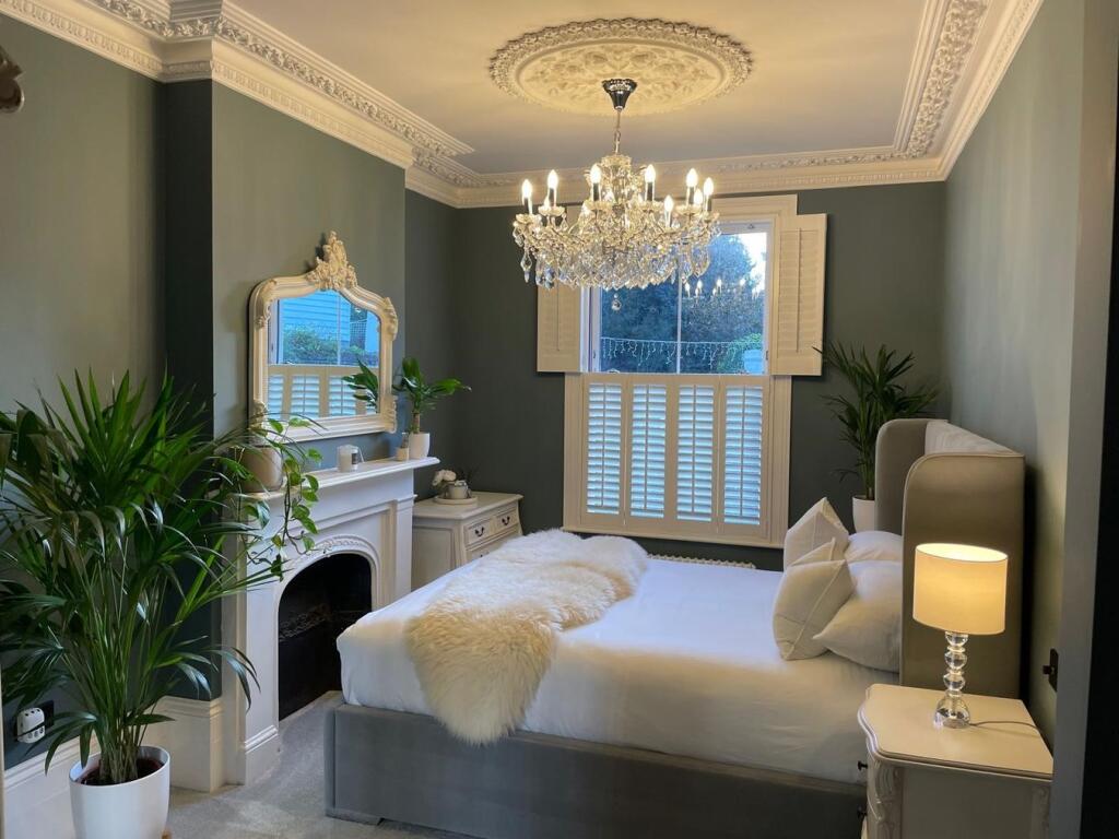 Apartment in Tonbridge - View 4