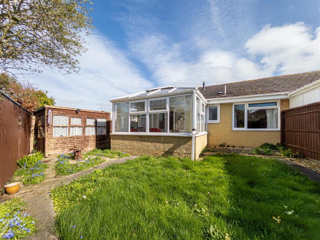 Sherwood Avenue, Melksham photo 2
