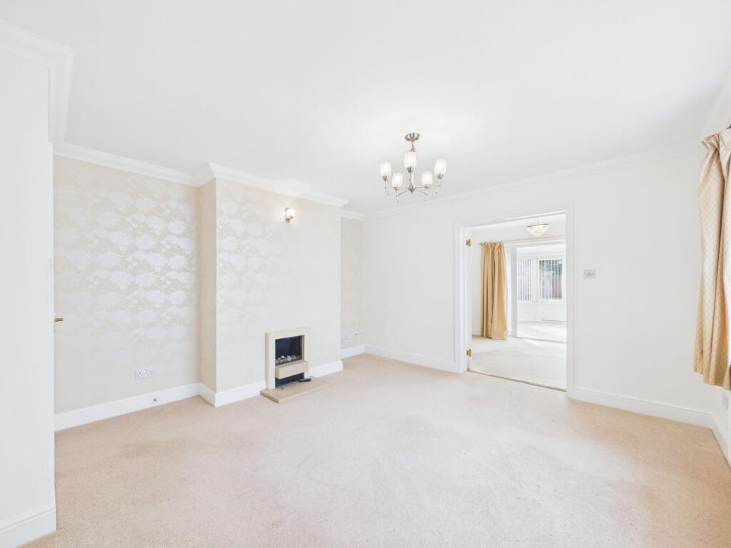 House in Stevenage - View 2