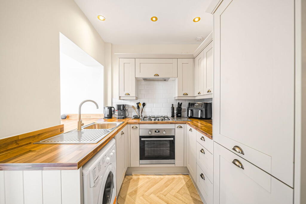 Additional image 10 of Whalley Road, Langho, Blackburn, BB6 8EJ