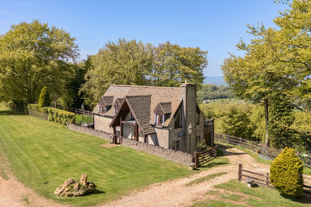 Main image of property: Painswick Beacon, Stroud, GL6