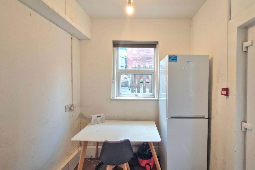 Pitsmoor Road, Sheffield, South Yorkshire , S3 9AU photo 4