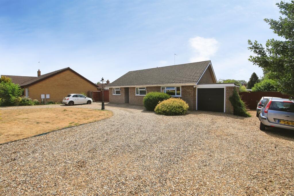 Main image of property: The Chase, Crowland, Peterborough
