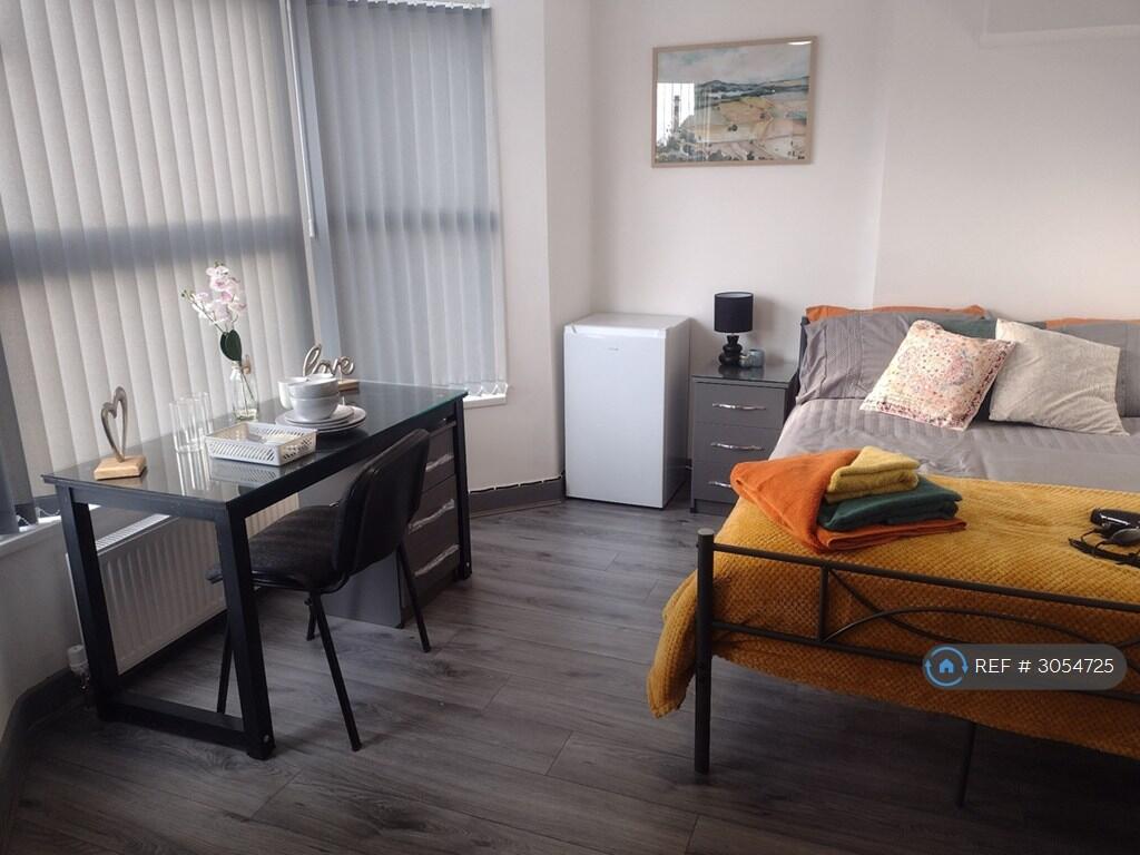Main image of property: Hall Lane, Walton, Liverpool, L9