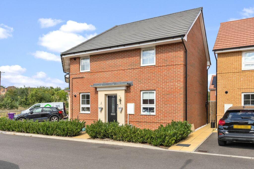 Main image of property: Belpaire Close, Lower Stondon, SG16