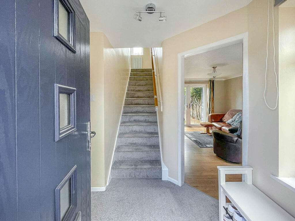 House in Huddersfield, Lepton, Kirkburton - View 4