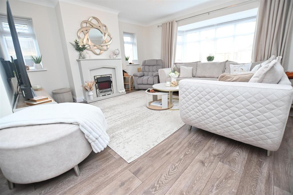House in Southend-on-Sea - View 5