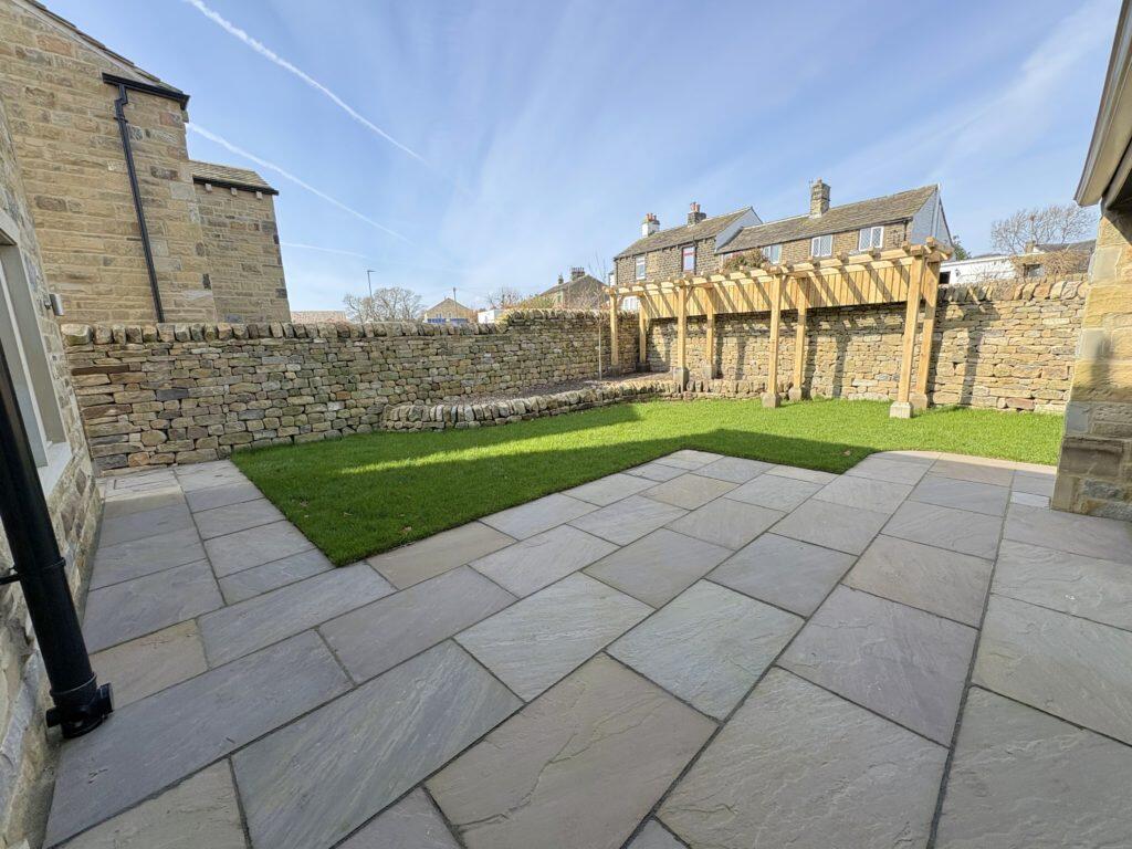 Additional image 13 of 4 bedroom detached house for sale – 4 Green Bank, Glusburn, BD20 8FU