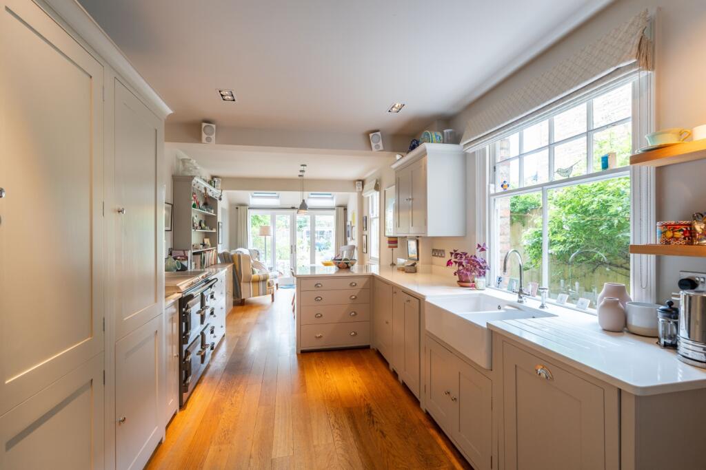 Main image of property: Lonsdale Road, Oxford, Oxfordshire, OX2