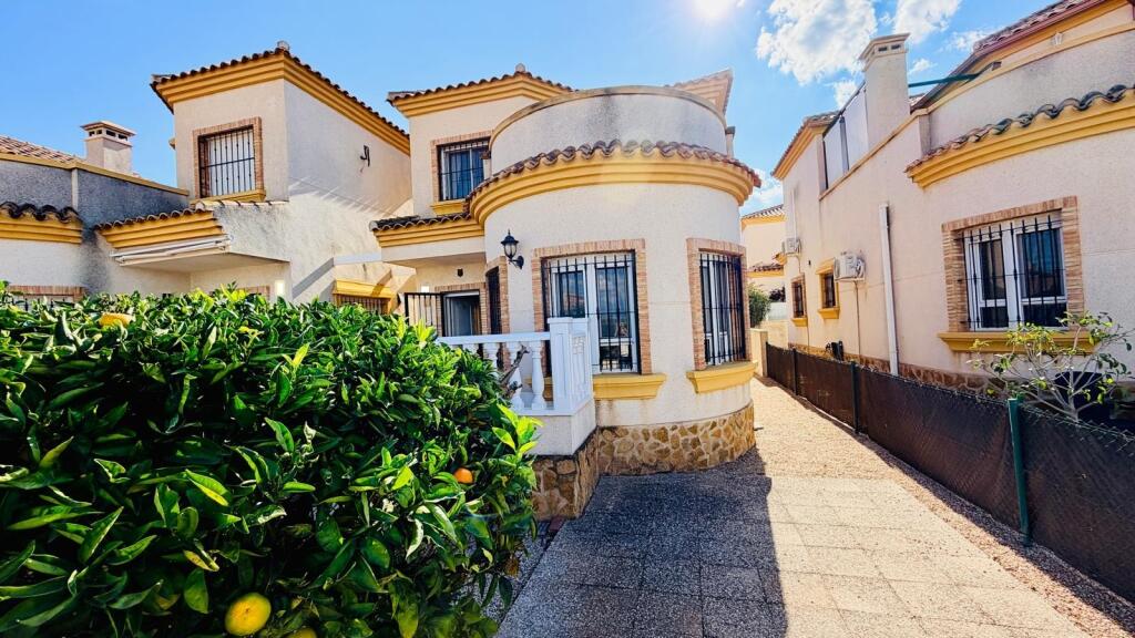 Main image of property: Valencia, Alicante, Los Montesinos