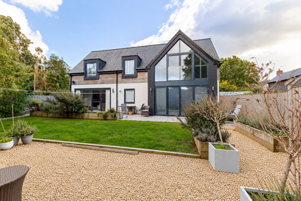 Henley Mews, Warminster, BA12 8GJ photo 2