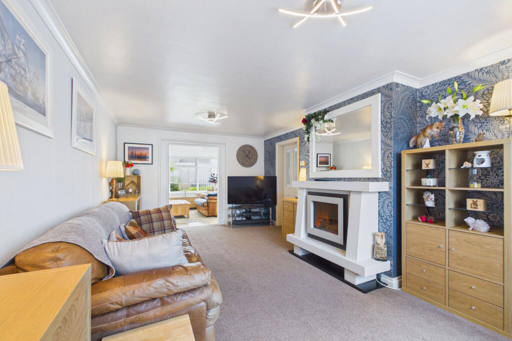 Elterwater Avenue, Workington, CA14 - View 2