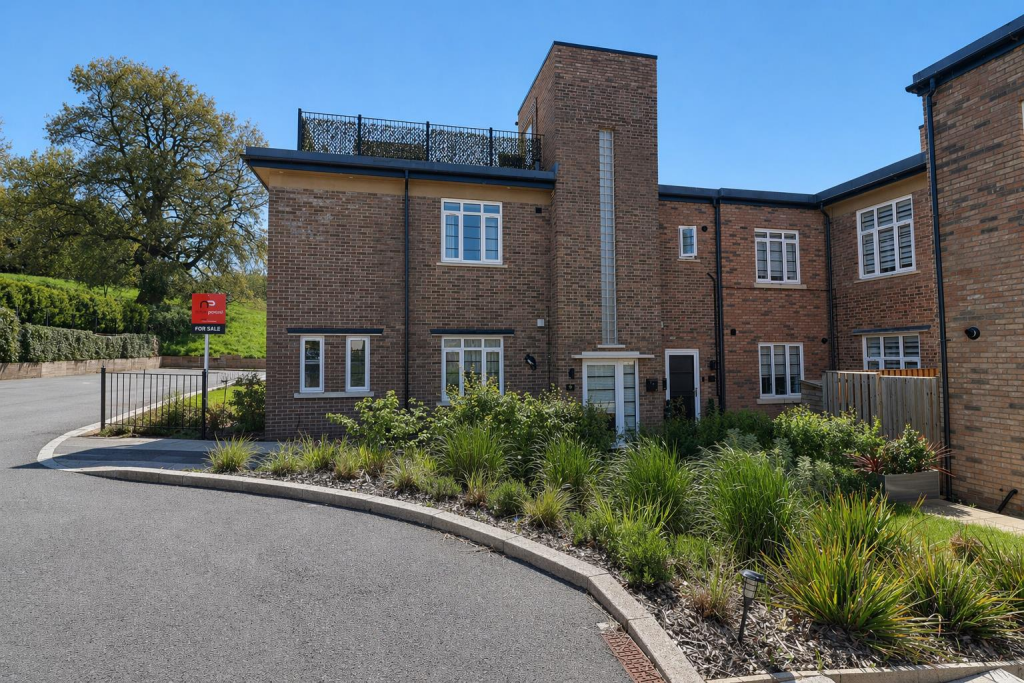 Main image of property: John Martin Gardens, Standish, Stonehouse