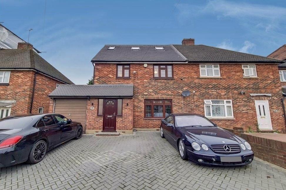 Main image of property: Havering Road, Romford