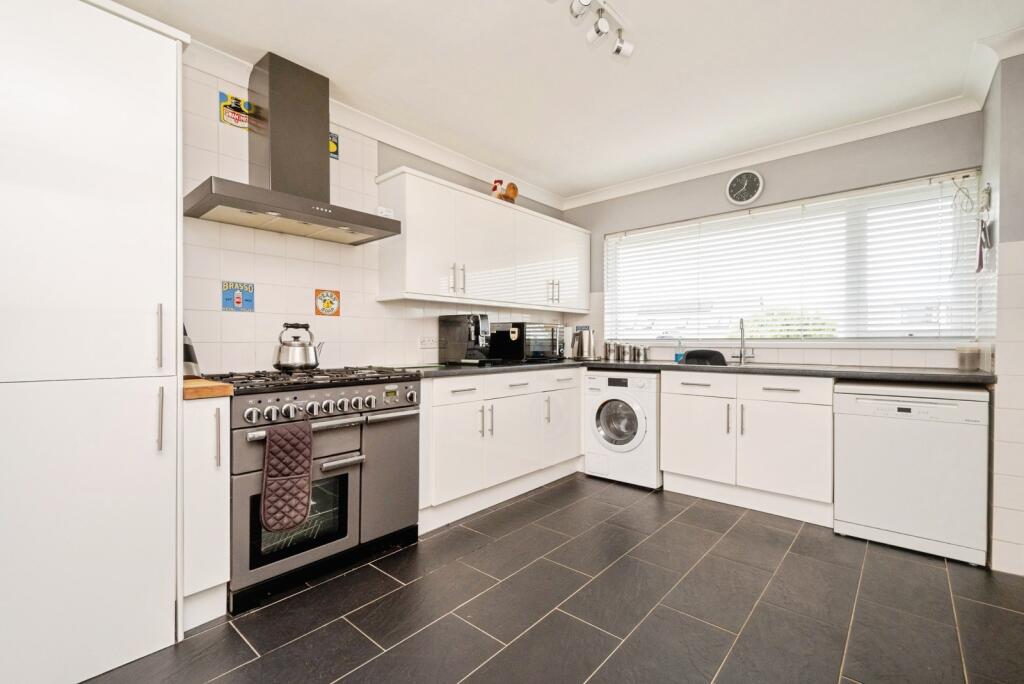 House in Truro - View 4
