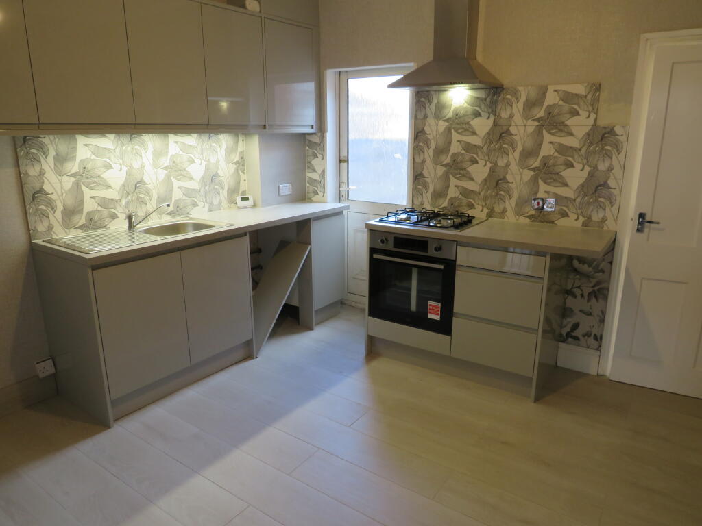 Main image of property: Tat Bank Road, OLDBURY