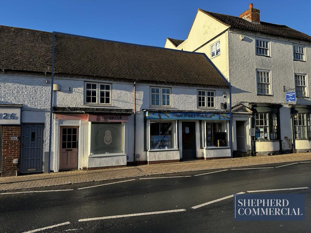 Main image of property: 124 High Street, Coleshill, Birmingham, B46 3BJ
