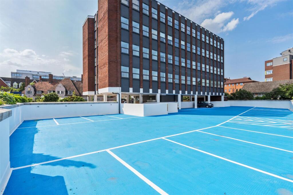 Additional image 8 of Apt 6, Warwick House, 737 Warwick Road. Solihull.