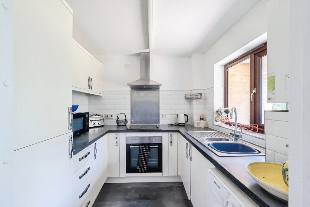Apartment in Norwich - View 4