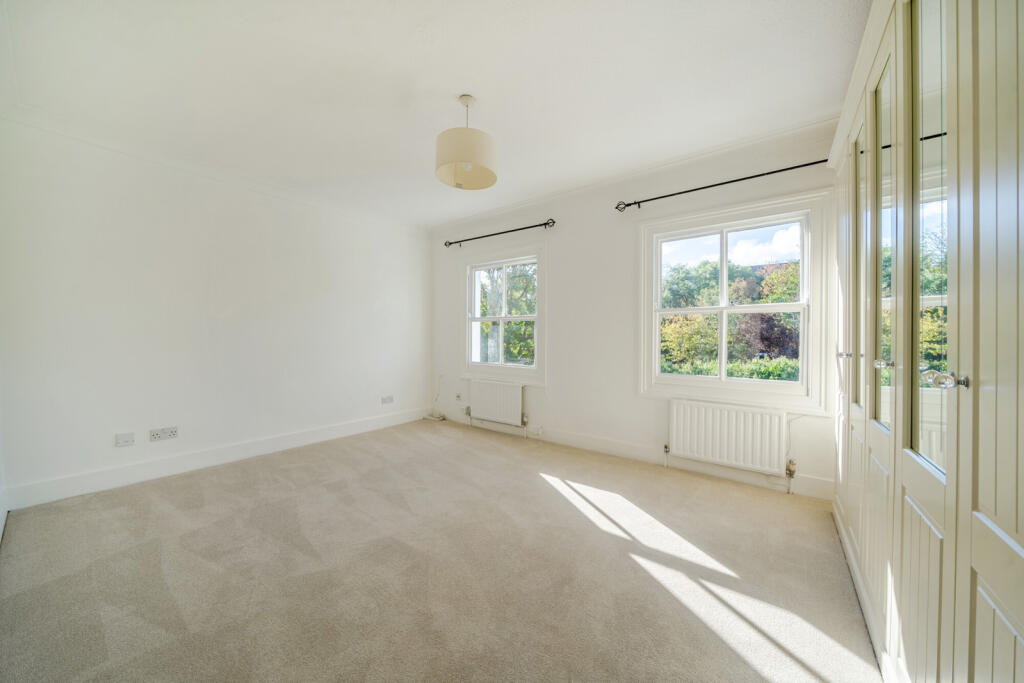 House in London - More