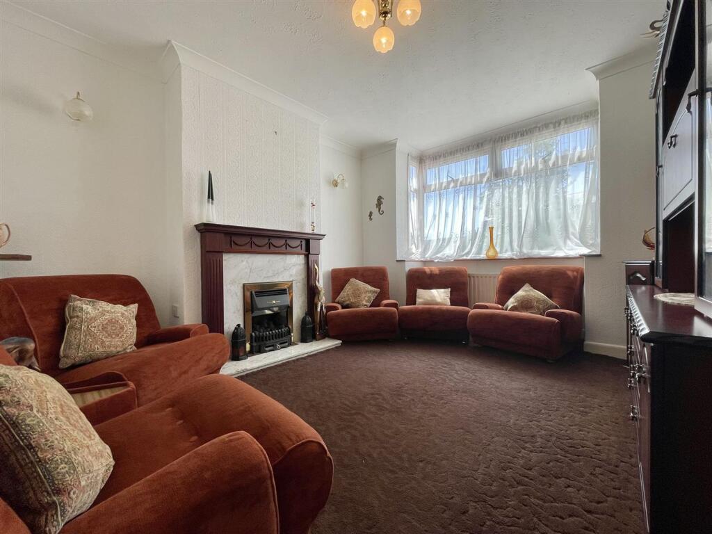 House in Dorchester - View 2