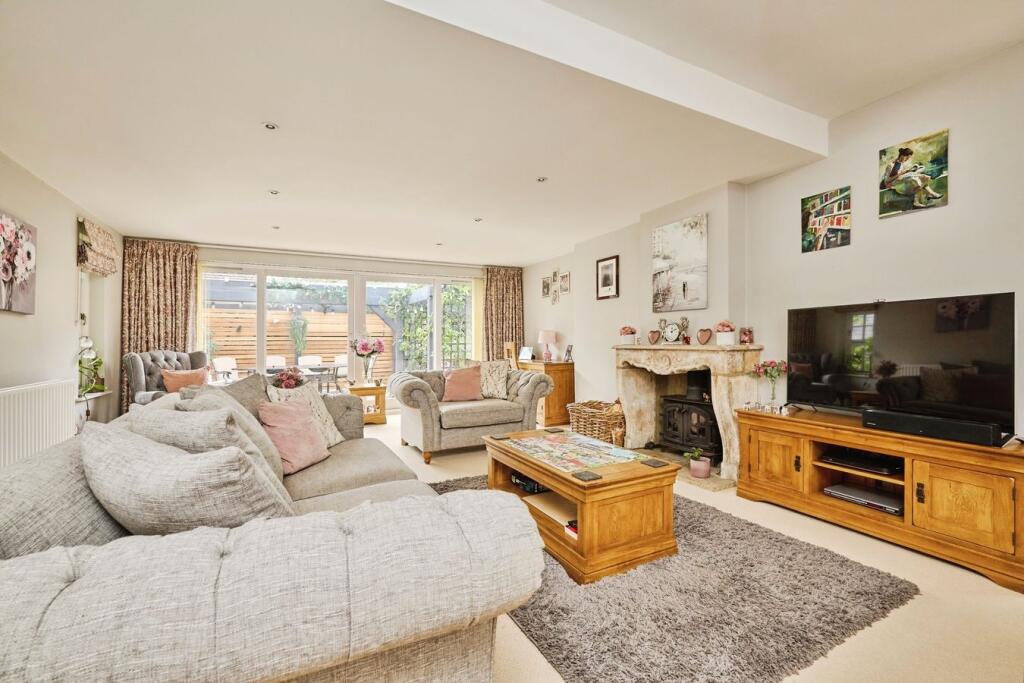 House in Peterborough - View 3
