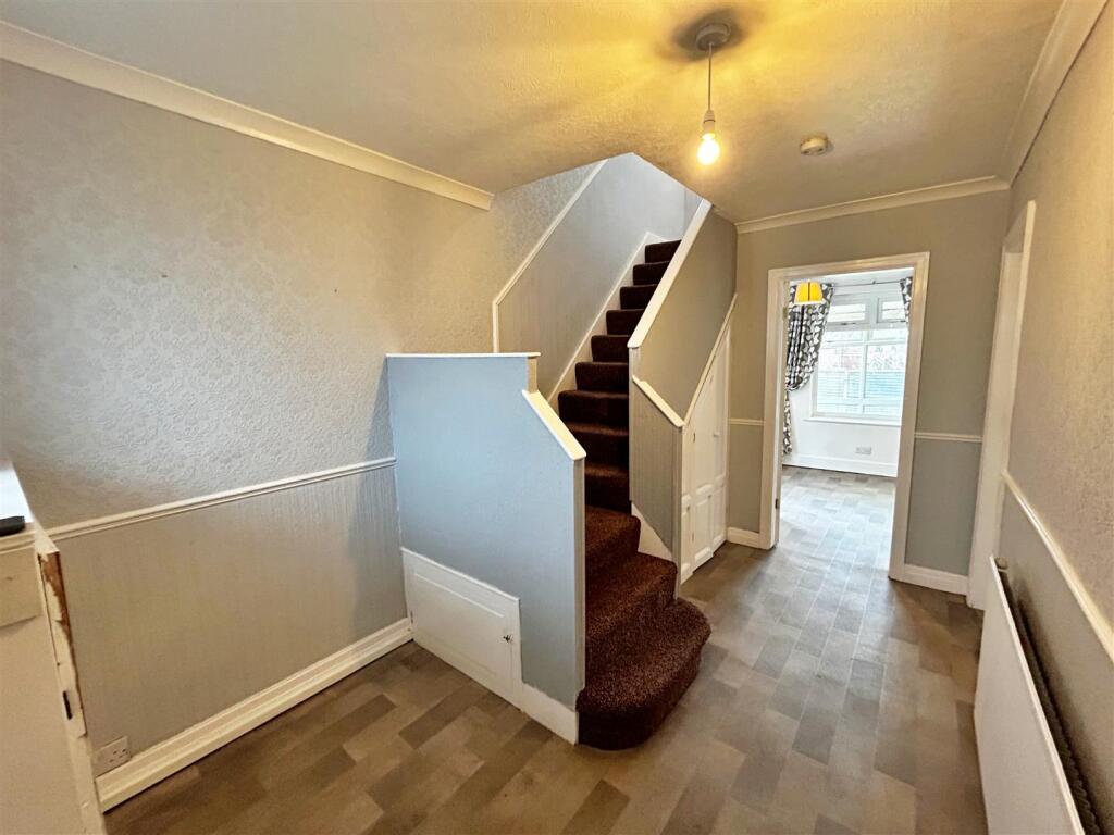 Hayfield Avenue, Poulton-Le-Fylde photo 2
