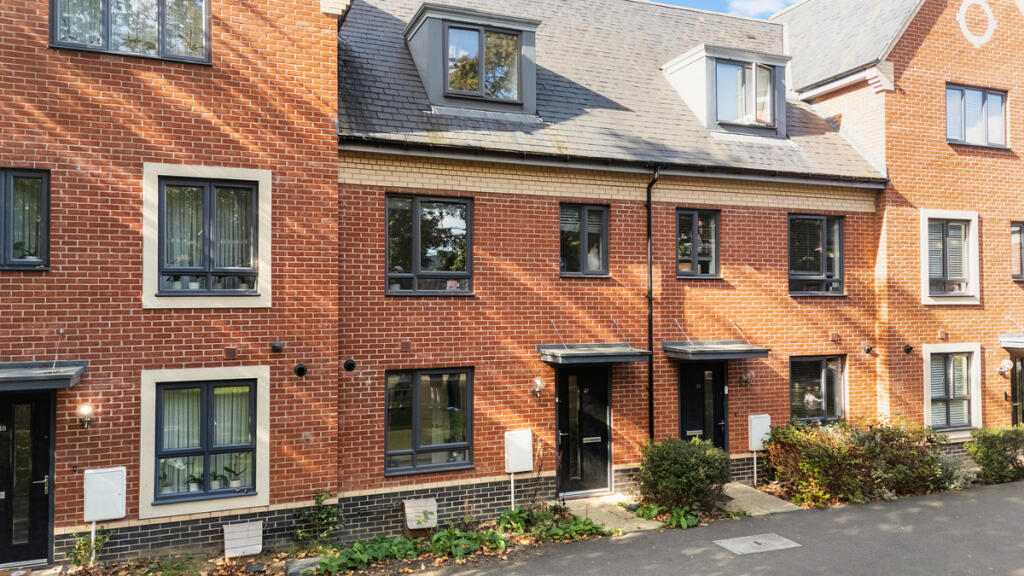 House in Colchester, Kingswood Heath, Mile End