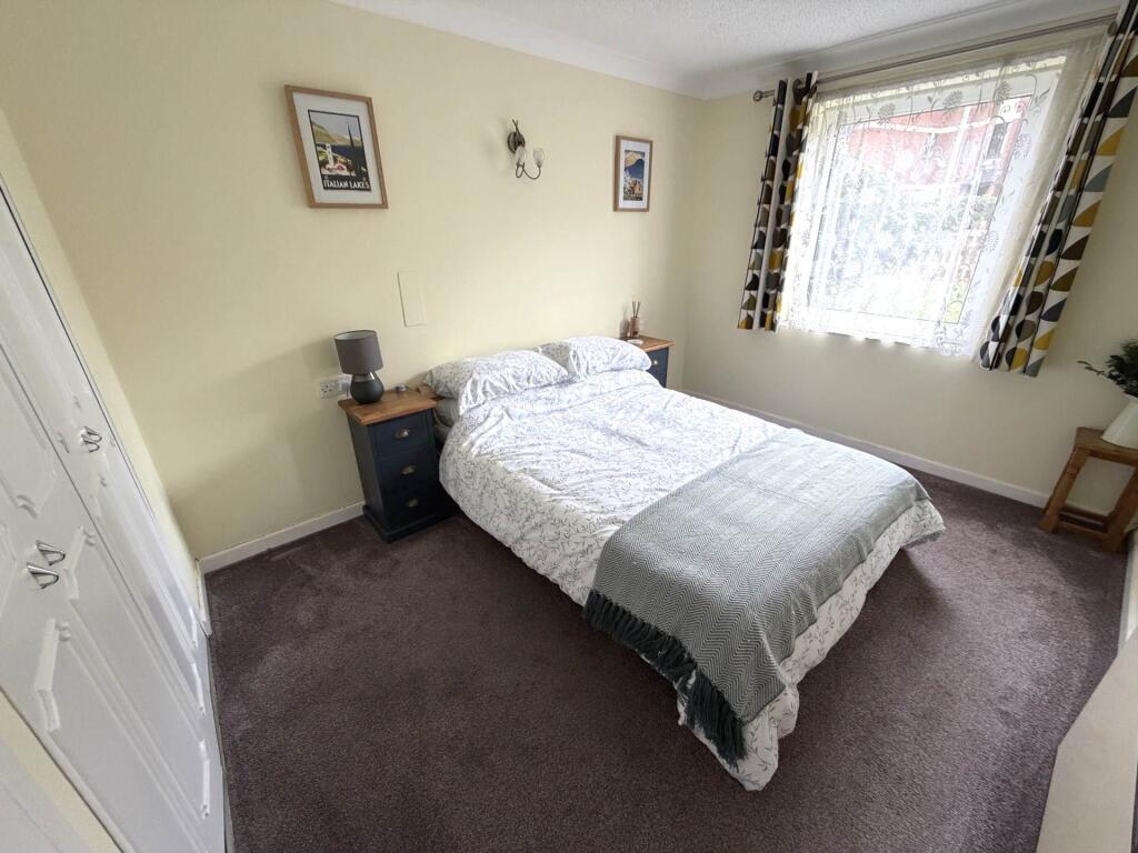 Apartment in Exeter - More