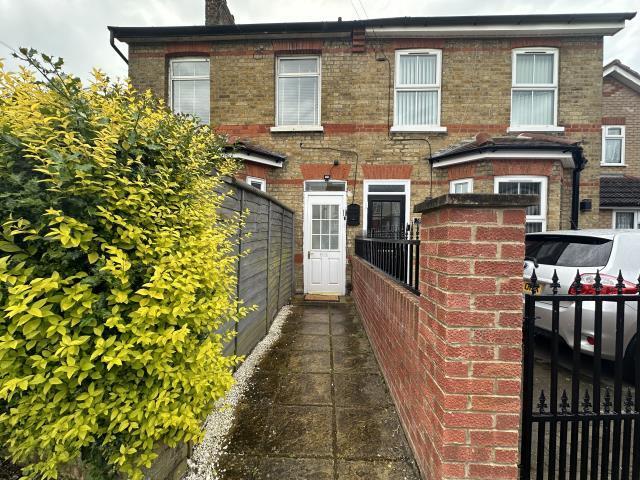 Main image of property: The Crescent, Slough, SL1