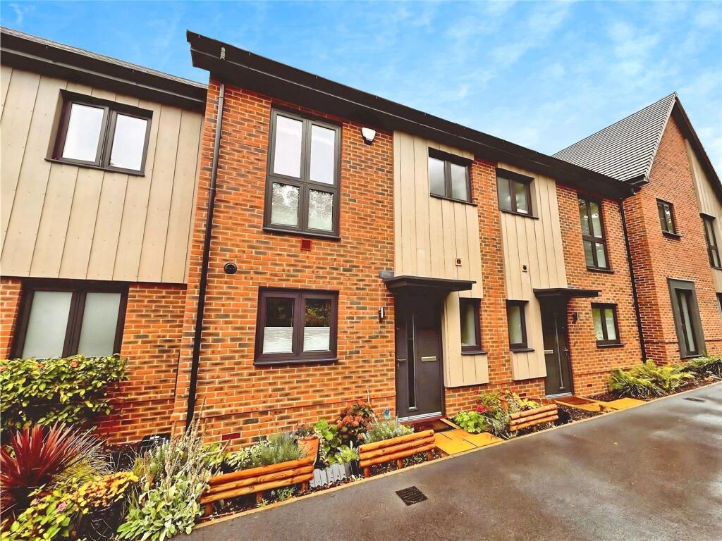 Main image of property: Hollywood Place, Crowthorne, Berkshire