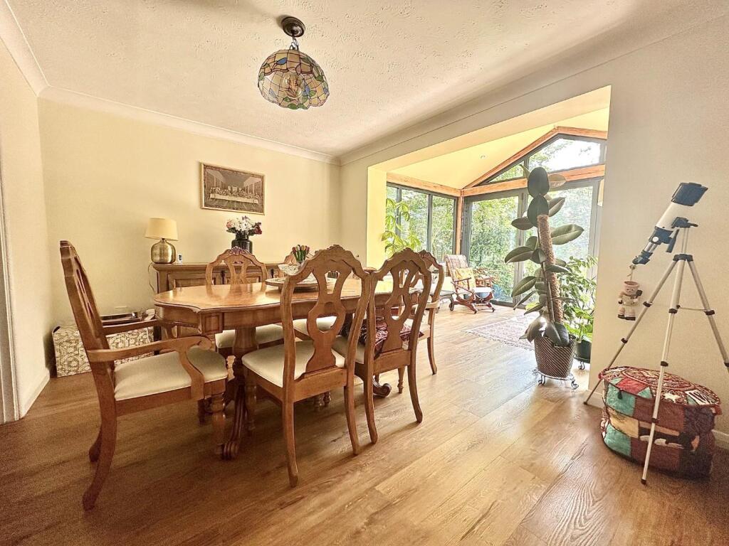 House in Far Cotton, Merefield, East Hunsbury - View 3
