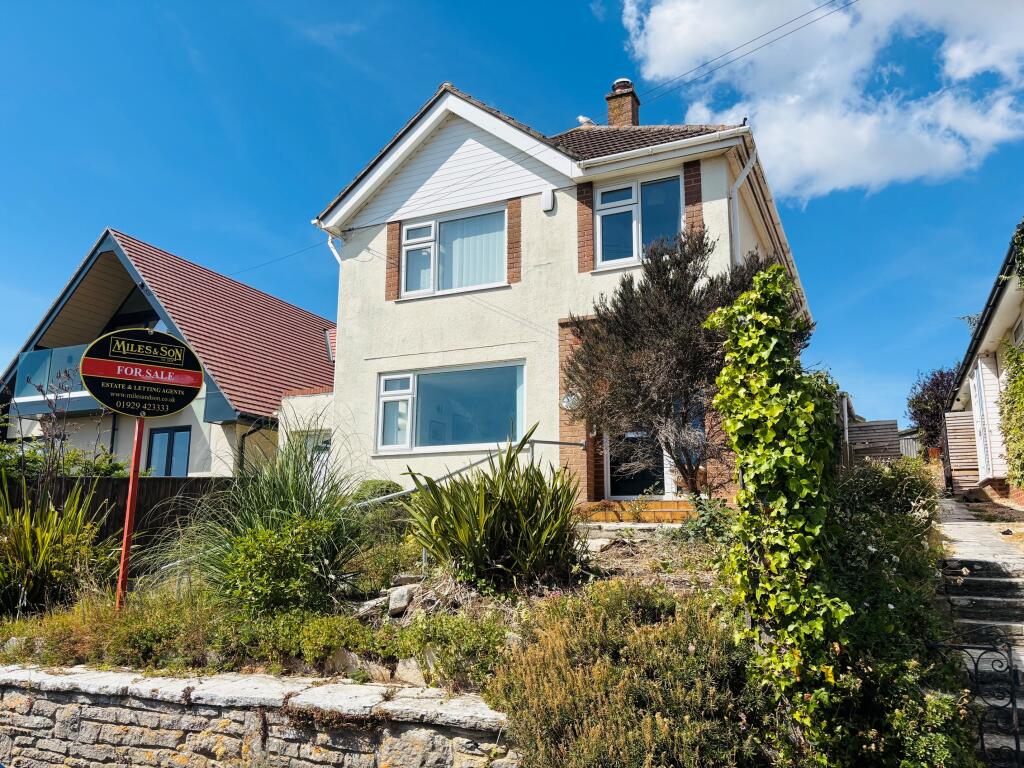 Main image of property: Bay Crescent, Swanage, Dorset, BH19